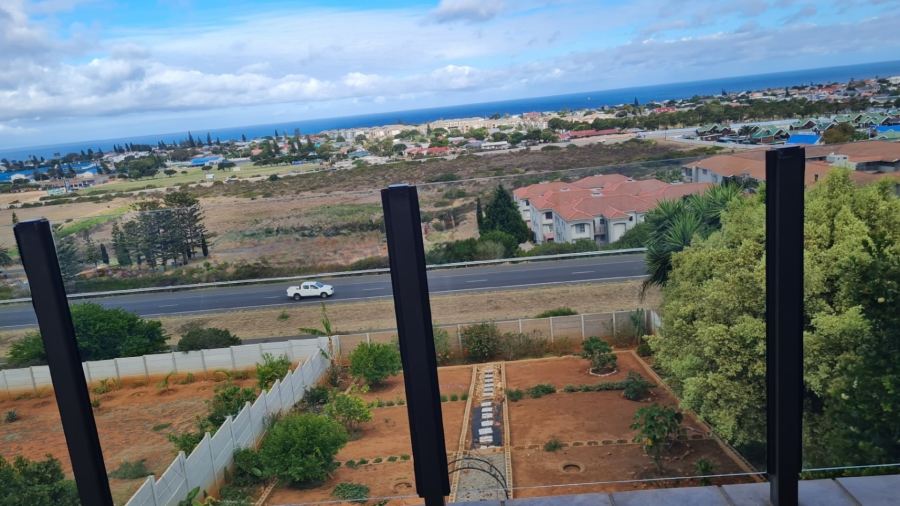 3 Bedroom Property for Sale in Hartenbos Heuwels Western Cape